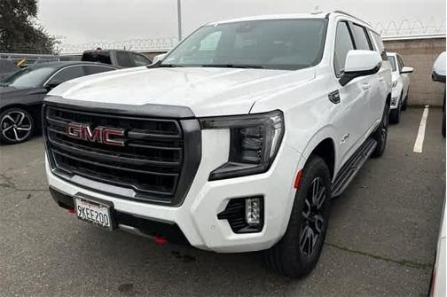 2023 GMC Yukon XL AT4