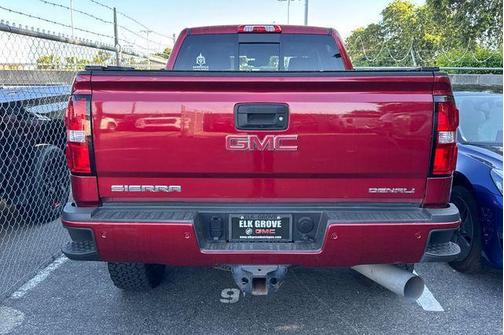 Red Quartz Tintcoat 2018 GMC Sierra 2500 Denali