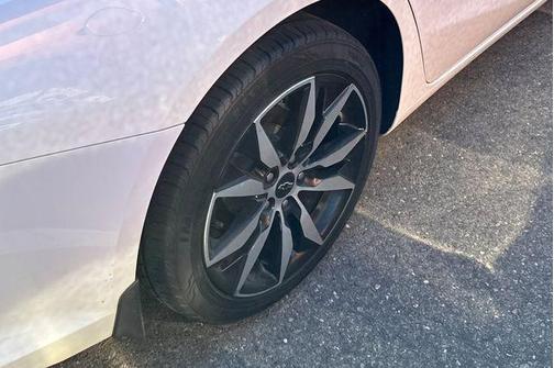 Summit White 2020 Chevrolet Malibu RS