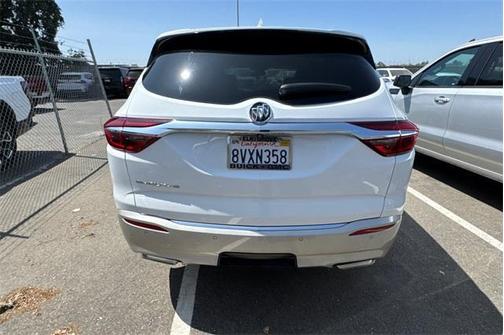 2021 Buick Enclave Essence