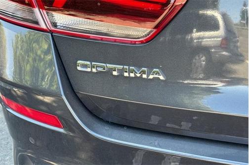 2019 Kia Optima EX