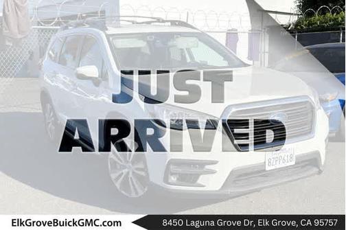 Crystal White Pearl 2022 Subaru Ascent Limited 7-Passenger