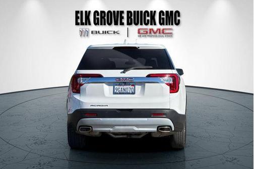 Summit White 2023 GMC Acadia SLE
