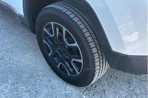 White Clearcoat 2019 Jeep Compass Trailhawk