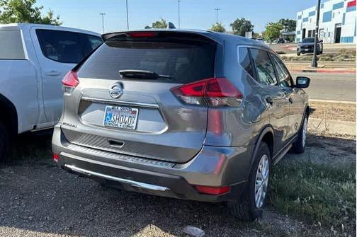 Gun Metallic 2019 Nissan Rogue S