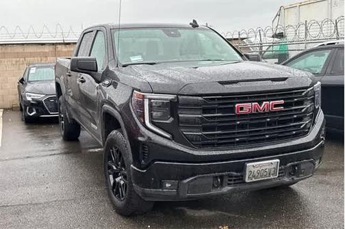 2023 GMC Sierra 1500 Elevation
