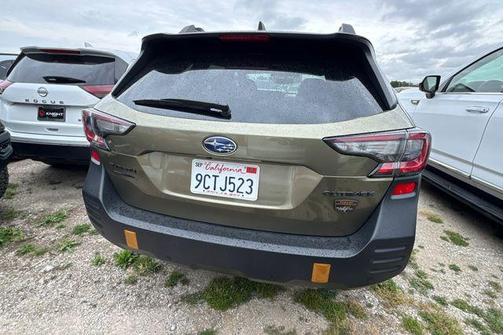 Autumn Green Metallic 2022 Subaru Outback Wilderness