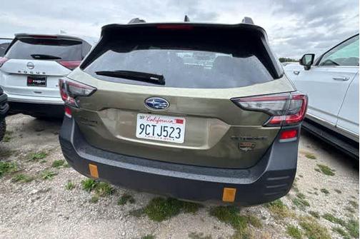 Autumn Green Metallic 2022 Subaru Outback Wilderness