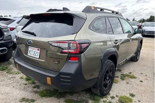 Autumn Green Metallic 2022 Subaru Outback Wilderness