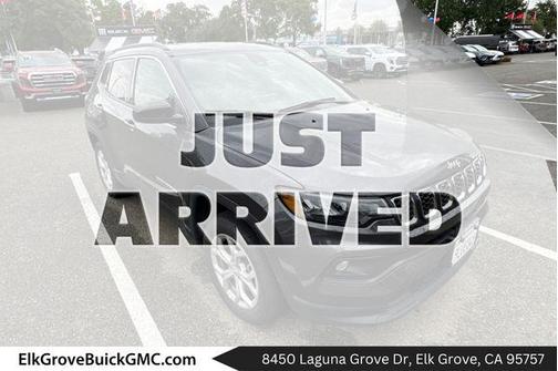 Metallic 2024 Jeep Compass Latitude