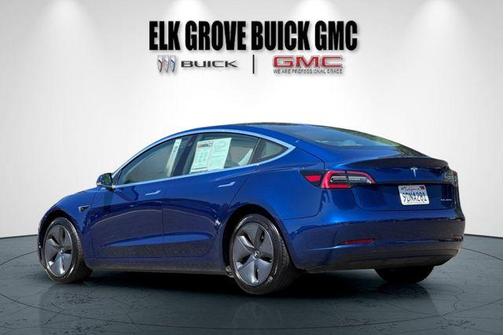 Deep Blue Metallic 2020 Tesla Model 3 Long Range
