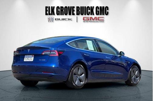 Deep Blue Metallic 2020 Tesla Model 3 Long Range