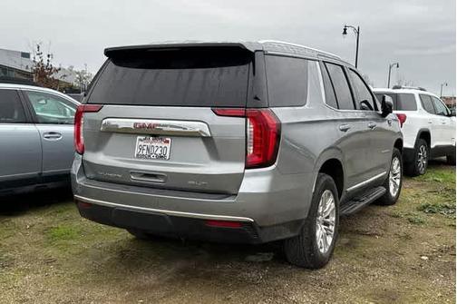 2023 GMC Yukon SLT