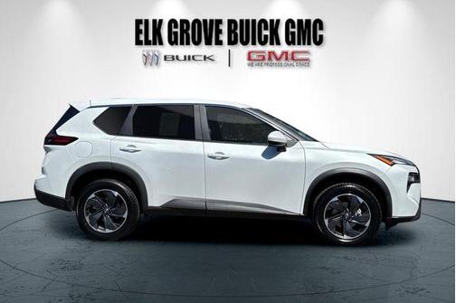 Everest White P 2024 Nissan Rogue SV