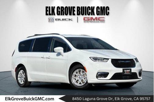 Bright White Clearcoat 2022 Chrysler Pacifica Touring-L
