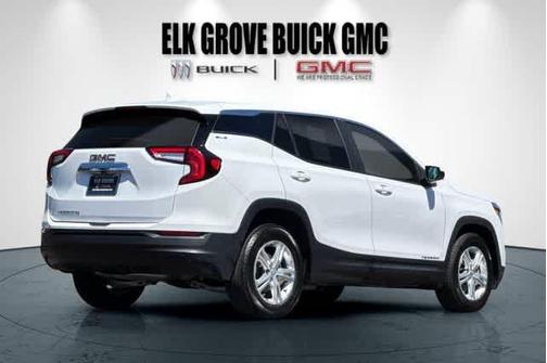 Summit White 2024 GMC Terrain SLE