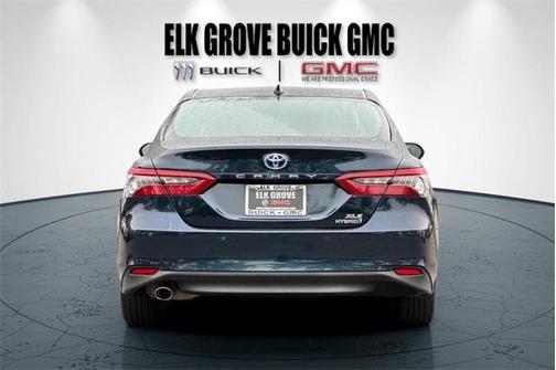 2021 Toyota Camry Hybrid XLE