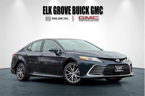 2021 Toyota Camry Hybrid XLE