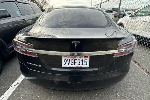 2018 Tesla Model S 75D