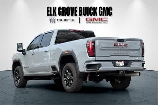 2024 GMC Sierra 2500 AT4