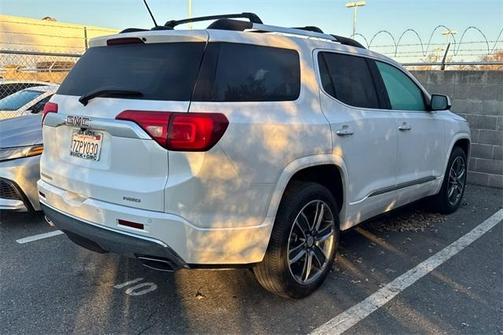 2017 GMC Acadia Denali