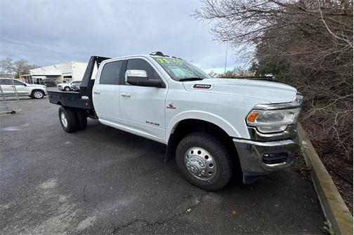 2022 RAM 3500 Laramie
