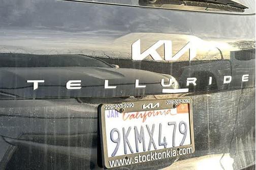 2024 Kia Telluride LX