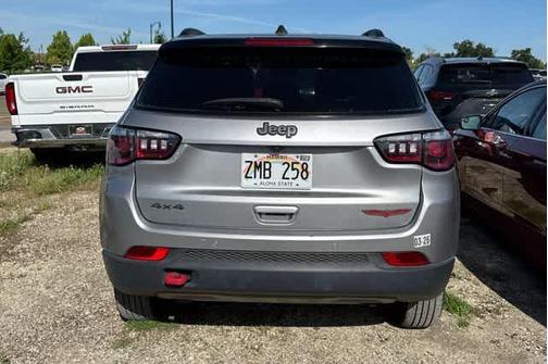 Silver Zynith 2024 Jeep Compass Trailhawk
