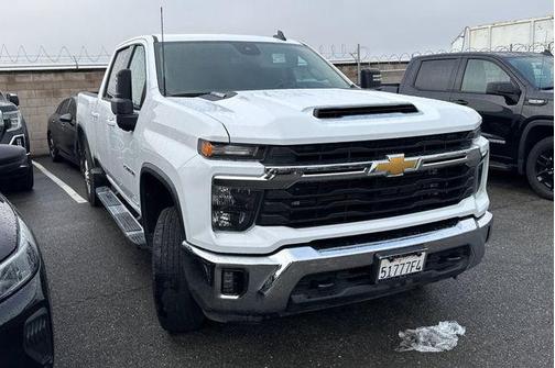 Summit White 2025 Chevrolet Silverado 2500 LT