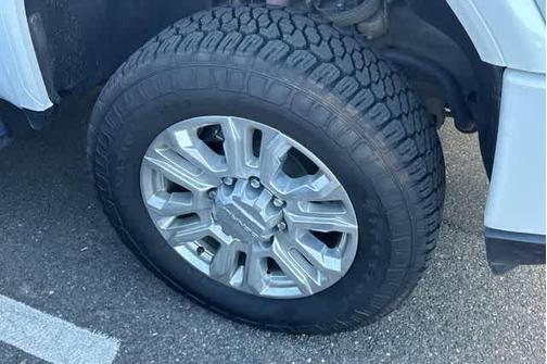 White Frost Tri-Coat 2020 GMC Sierra 3500 Denali