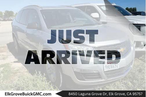 Silver Ice Metallic 2017 Chevrolet Traverse LS