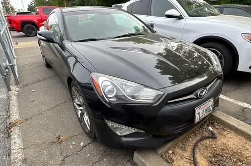 2015 Hyundai Genesis Coupe 3.8 Base