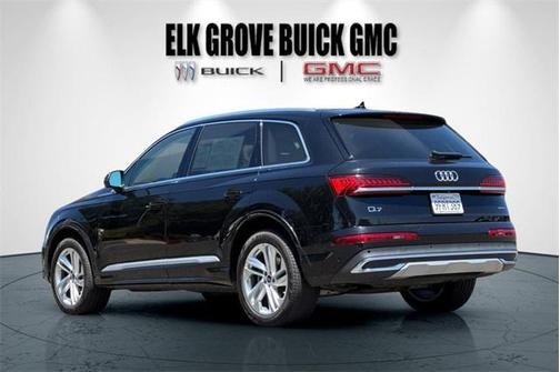 2023 Audi Q7 55 Premium Plus