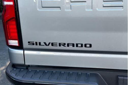 Sterling Gray Metallic 2025 Chevrolet Silverado 2500 LT