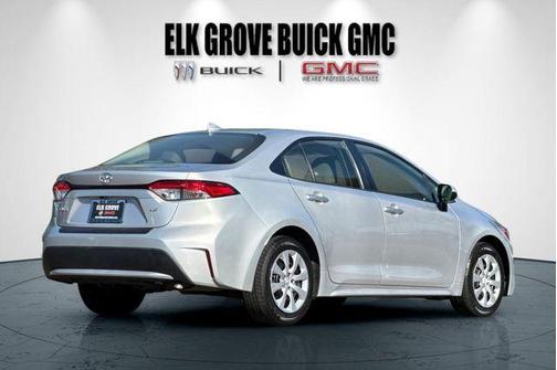 Classic Silver Metallic 2022 Toyota Corolla LE