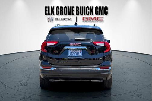 Ebony Twilight Metallic 2022 GMC Terrain SLT