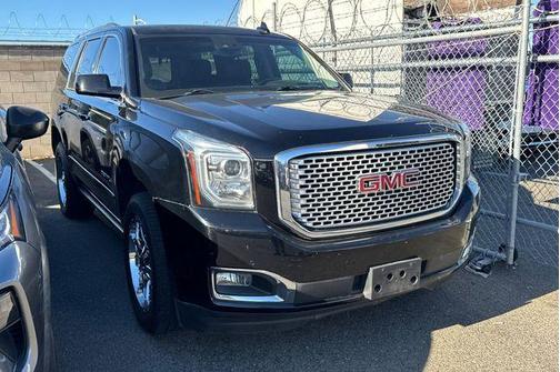 Onyx Black 2017 GMC Yukon Denali