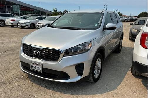 2020 Kia Sorento LX