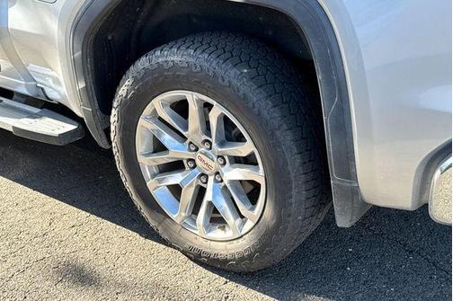 Quicksilver Metallic 2020 GMC Sierra 1500 SLT