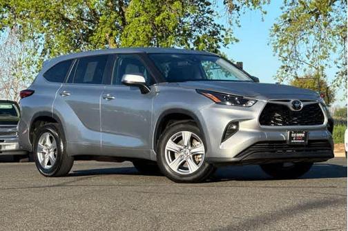 2023 Toyota Highlander L