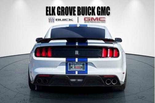 Oxford White 2016 Ford Shelby GT350 Base