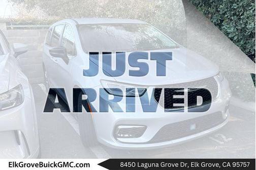 2024 Chrysler Pacifica Touring-L