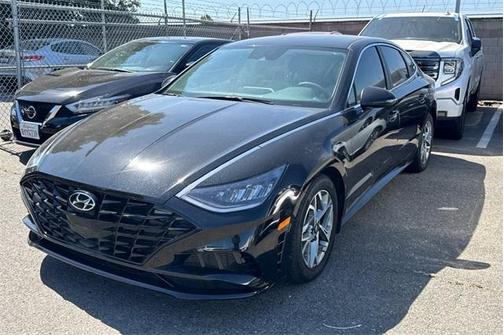 2022 Hyundai SONATA SEL