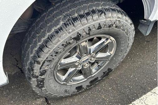 Oxford White 2024 Ford F-150 XLT