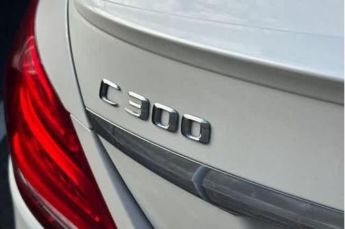 designo Diamond White Metallic 2016 Mercedes-Benz C-Class C 300