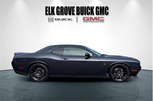 2017 Dodge Challenger R/T 392