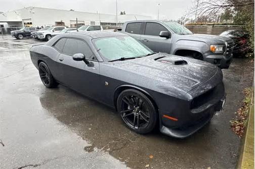 2017 Dodge Challenger R/T 392