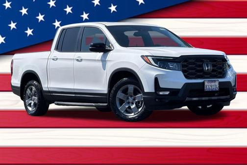 Platinum White Pearl 2025 Honda Ridgeline TrailSport