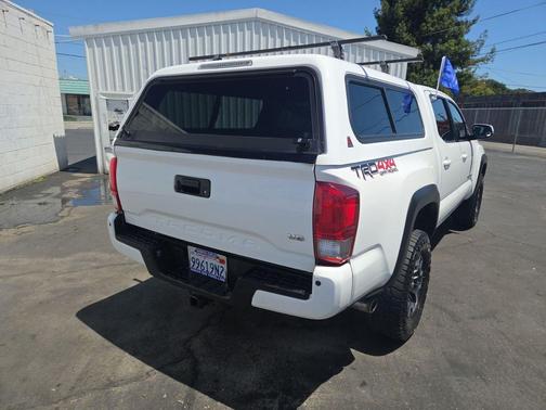 Super White 2017 Toyota Tacoma TRD Off Road