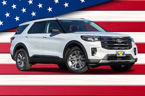 Space White Metallic 2026 Ford Explorer Active